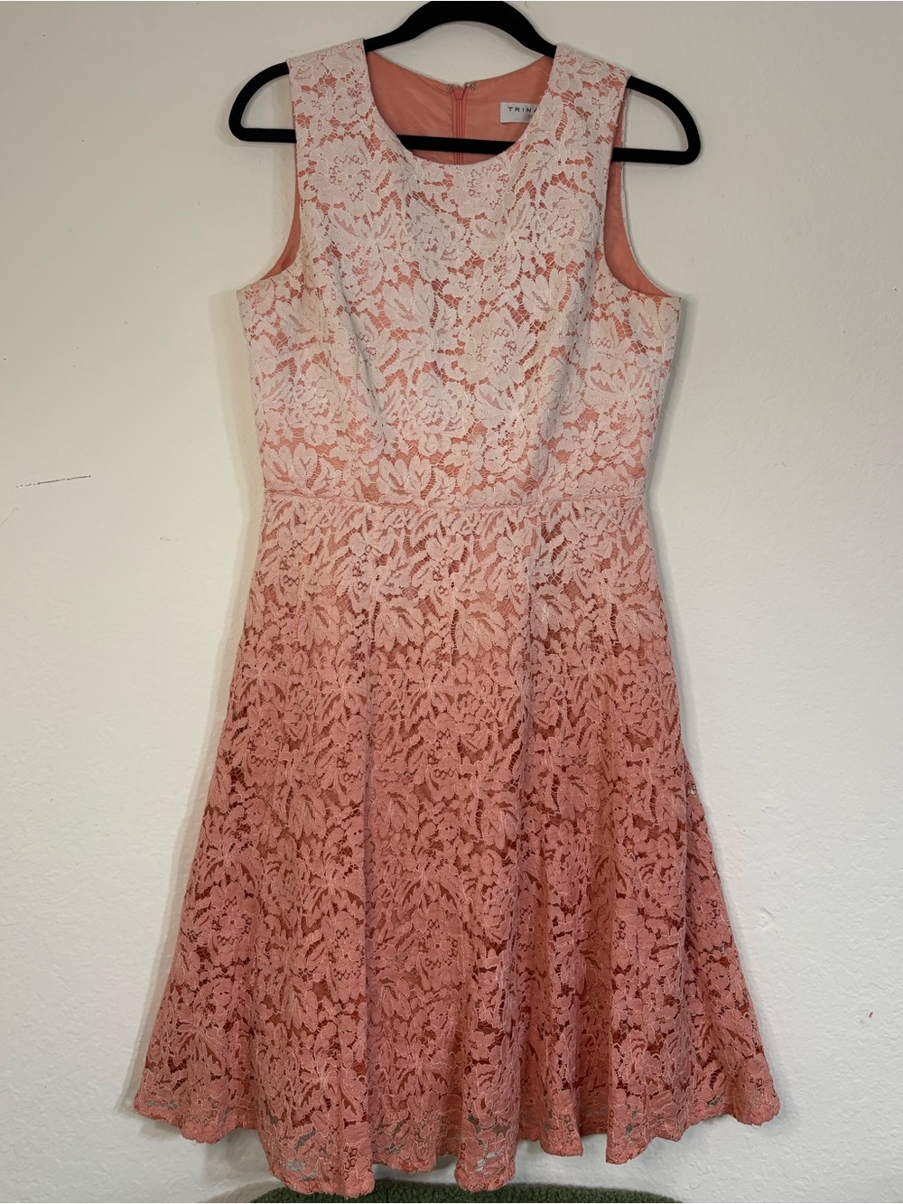 Trina Turk Lace Fit Flare Dress Coral Pink Ombre Floral Sleeveless Women’s 6